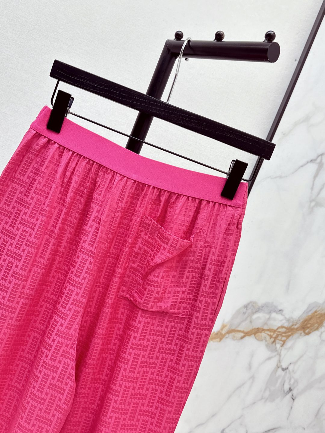 Textured Linen Wide-Leg Trousers Pink