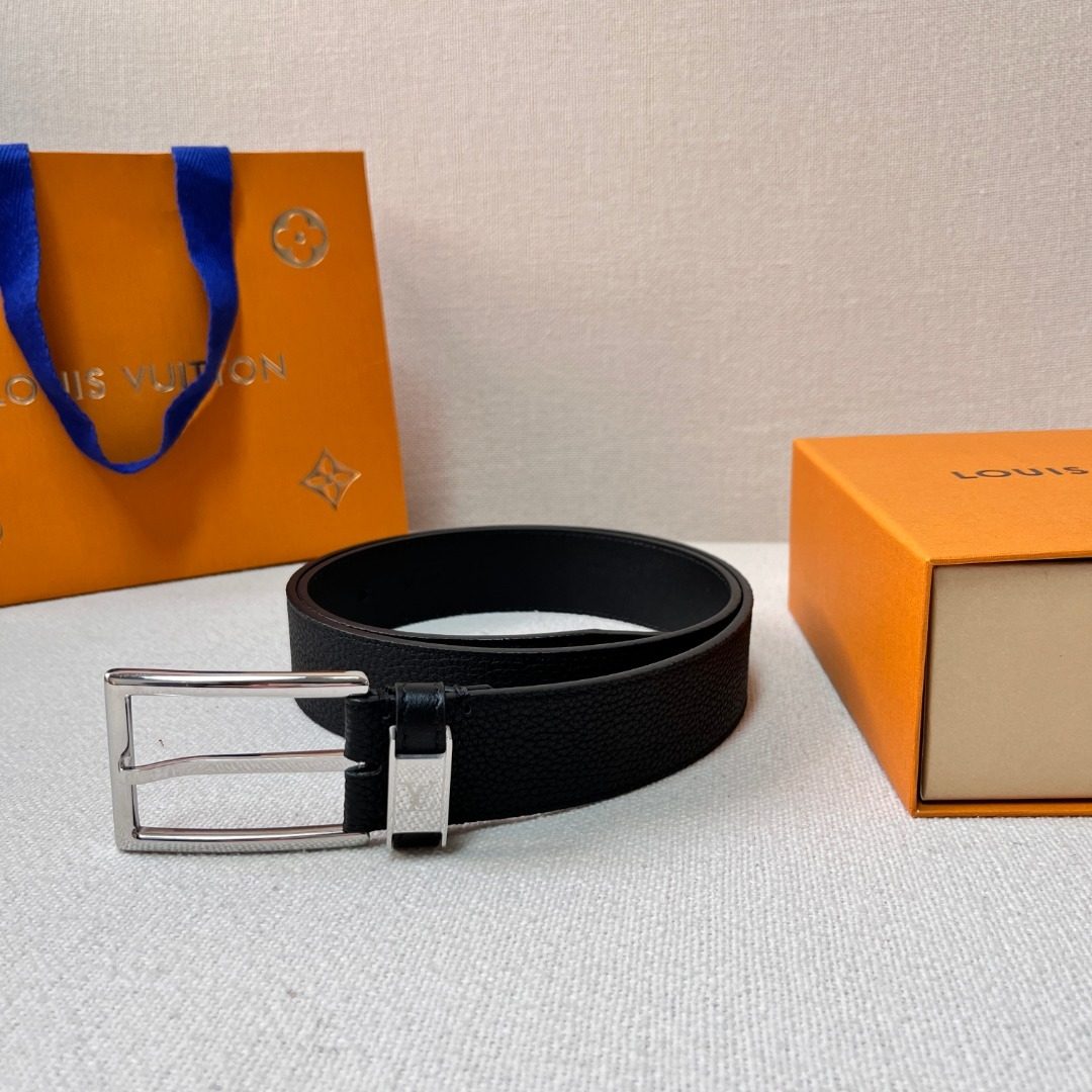 Louis Vuitton Taiga Leather Belt