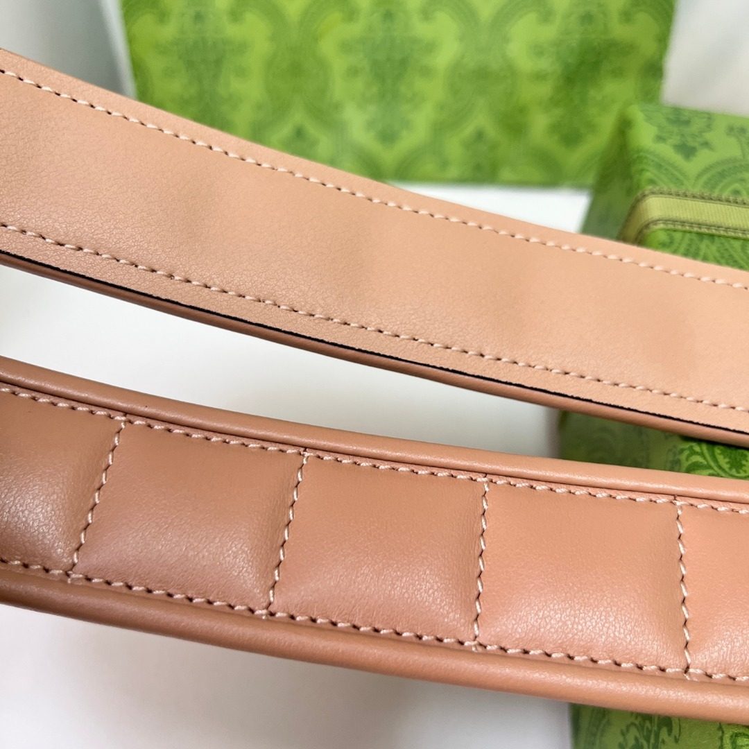 Leather Belt with Quilted Detail