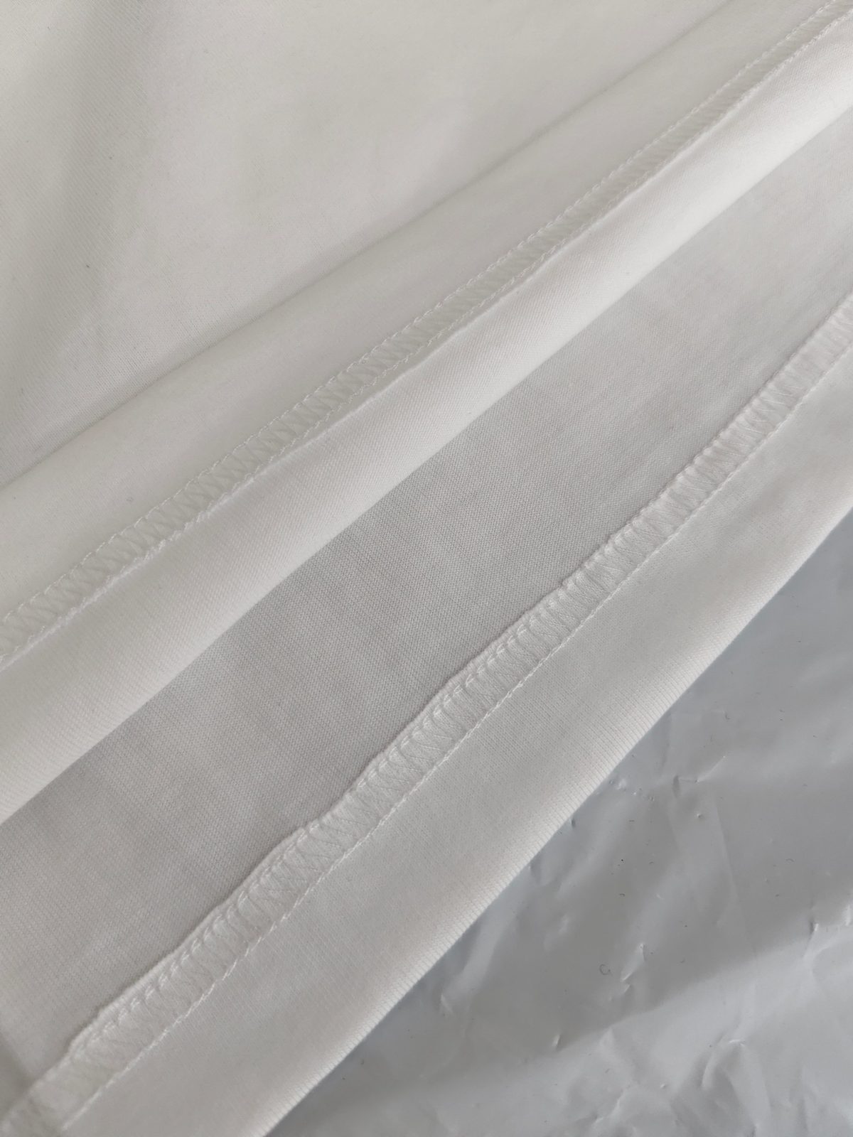 Burberry 100% Cotton White T-Shirt
