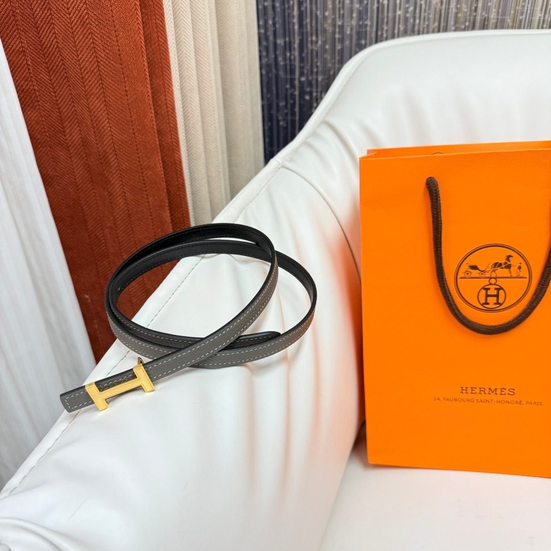 Hermès Reversible Leather Belt with Gold Hardware