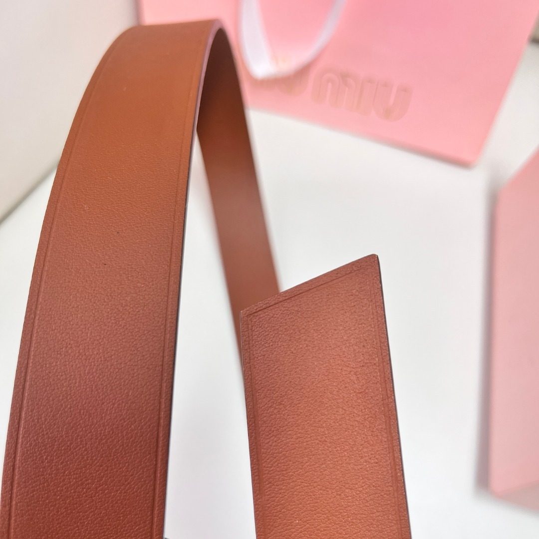 Miu Miu Leather Belt