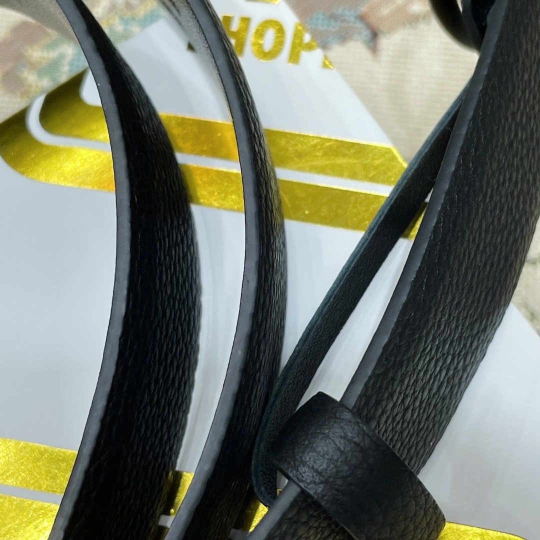 Louis Vuitton LV Initials Black Leather Belt