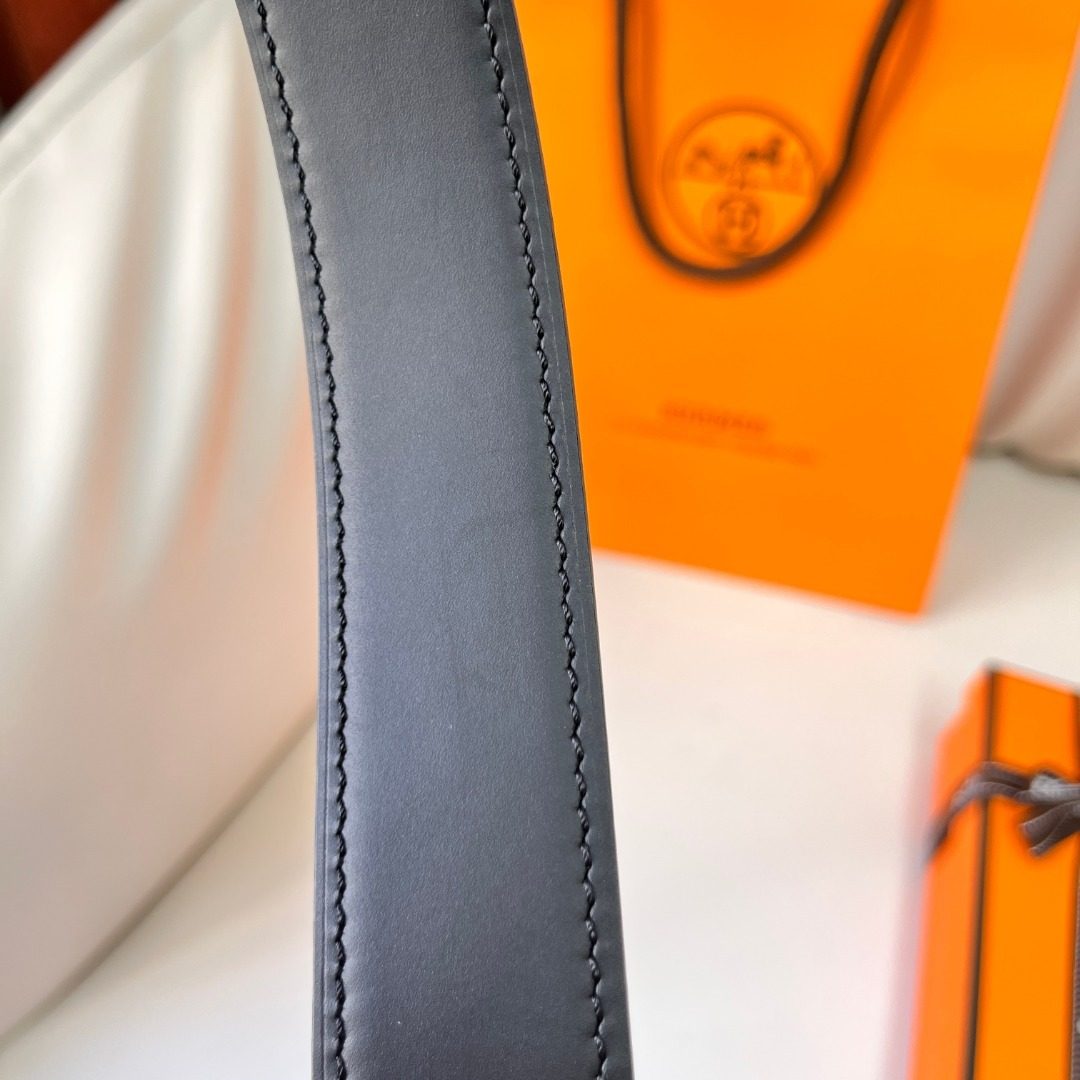 Hermès Reversible Leather Belt