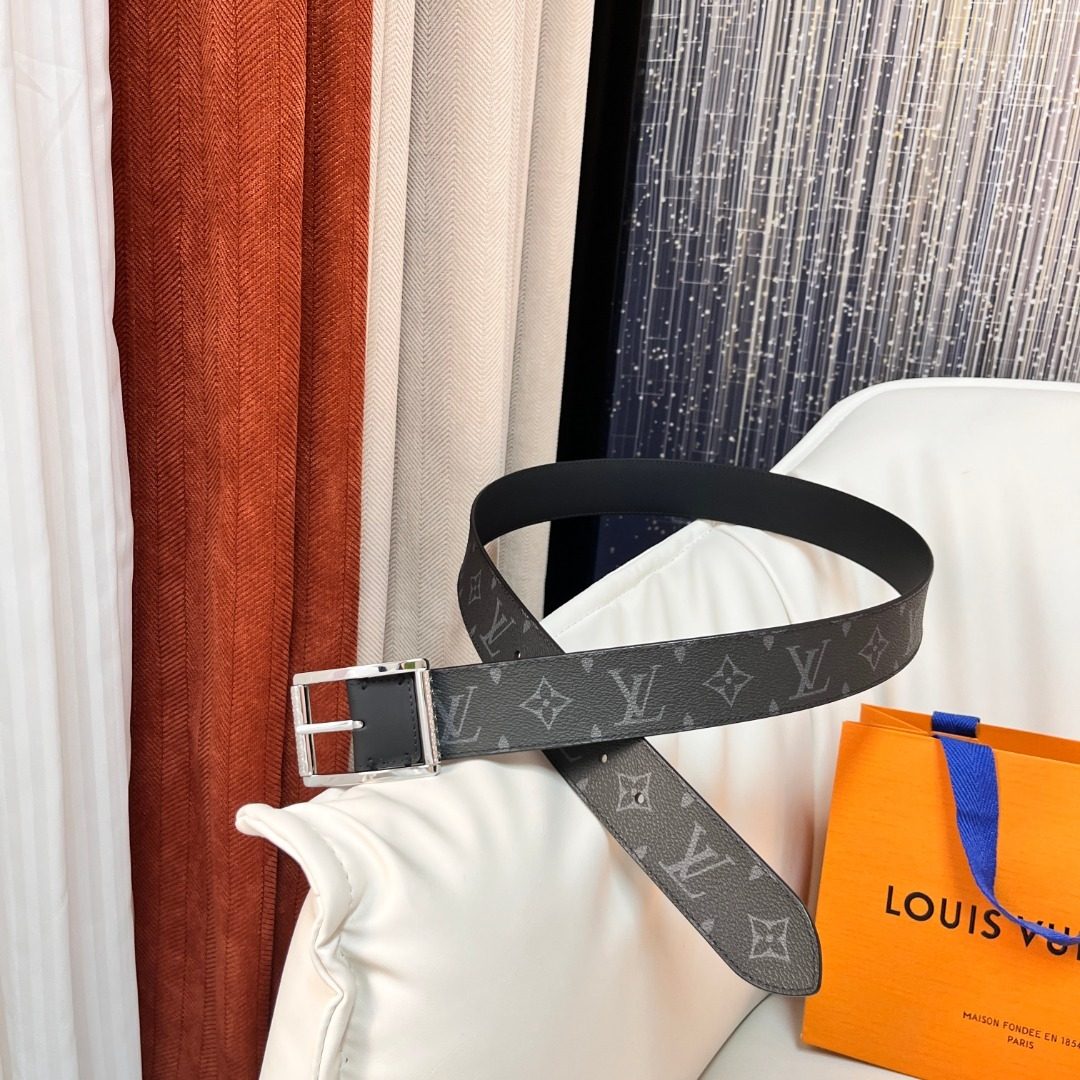 Louis Vuitton Monogram Canvas Belt