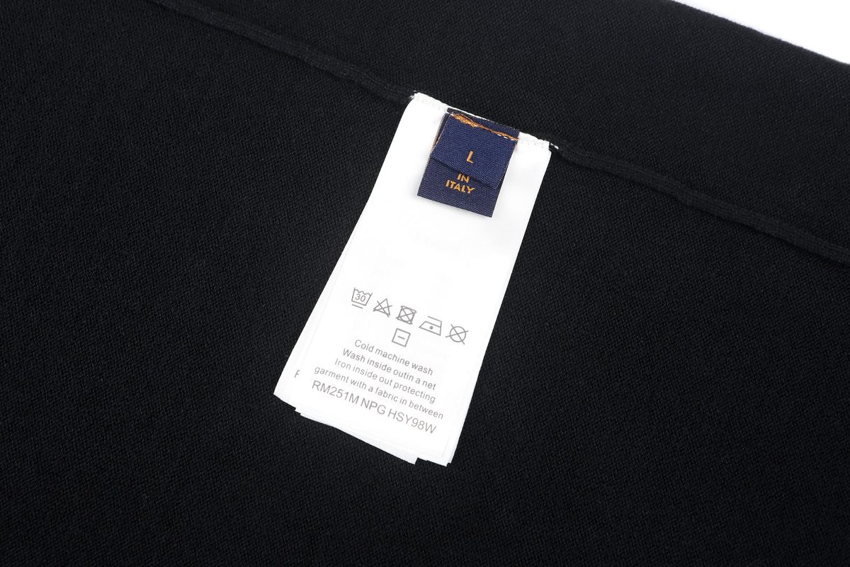 Louis Vuitton Monogram Black T-Shirt
