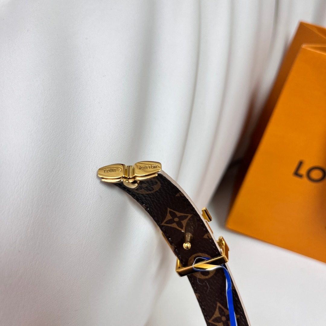 Louis Vuitton Monogram Canvas Belt