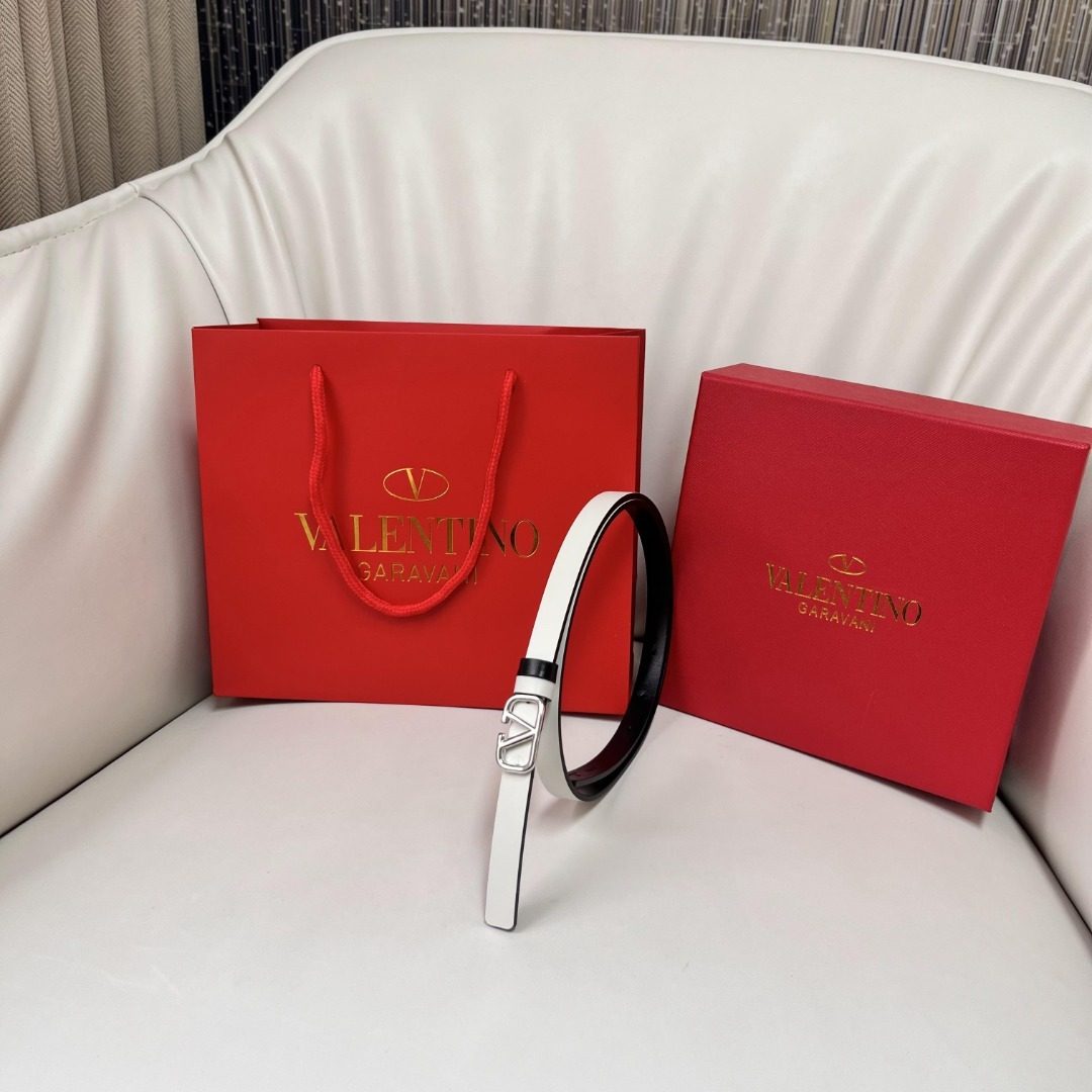 Valentino Garavani Reversible Leather Belt