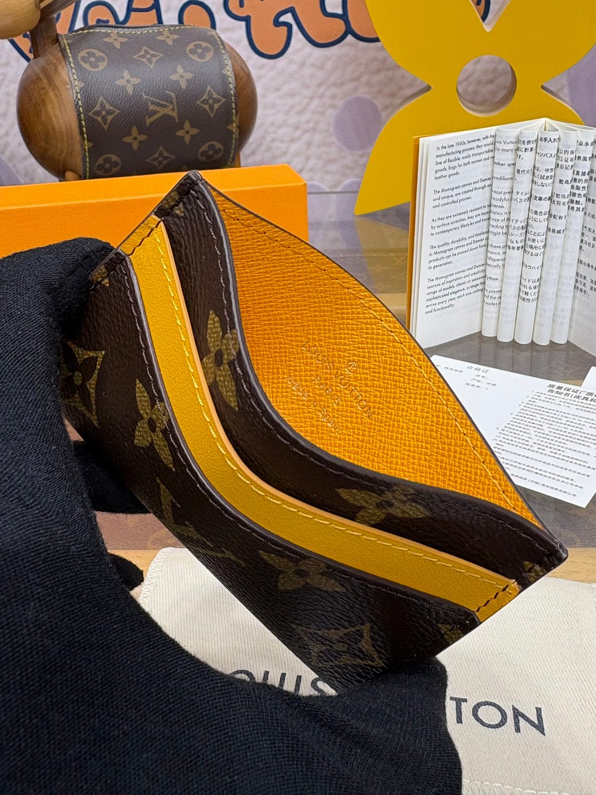 Louis Vuitton Monogram Canvas Zippy Wallet