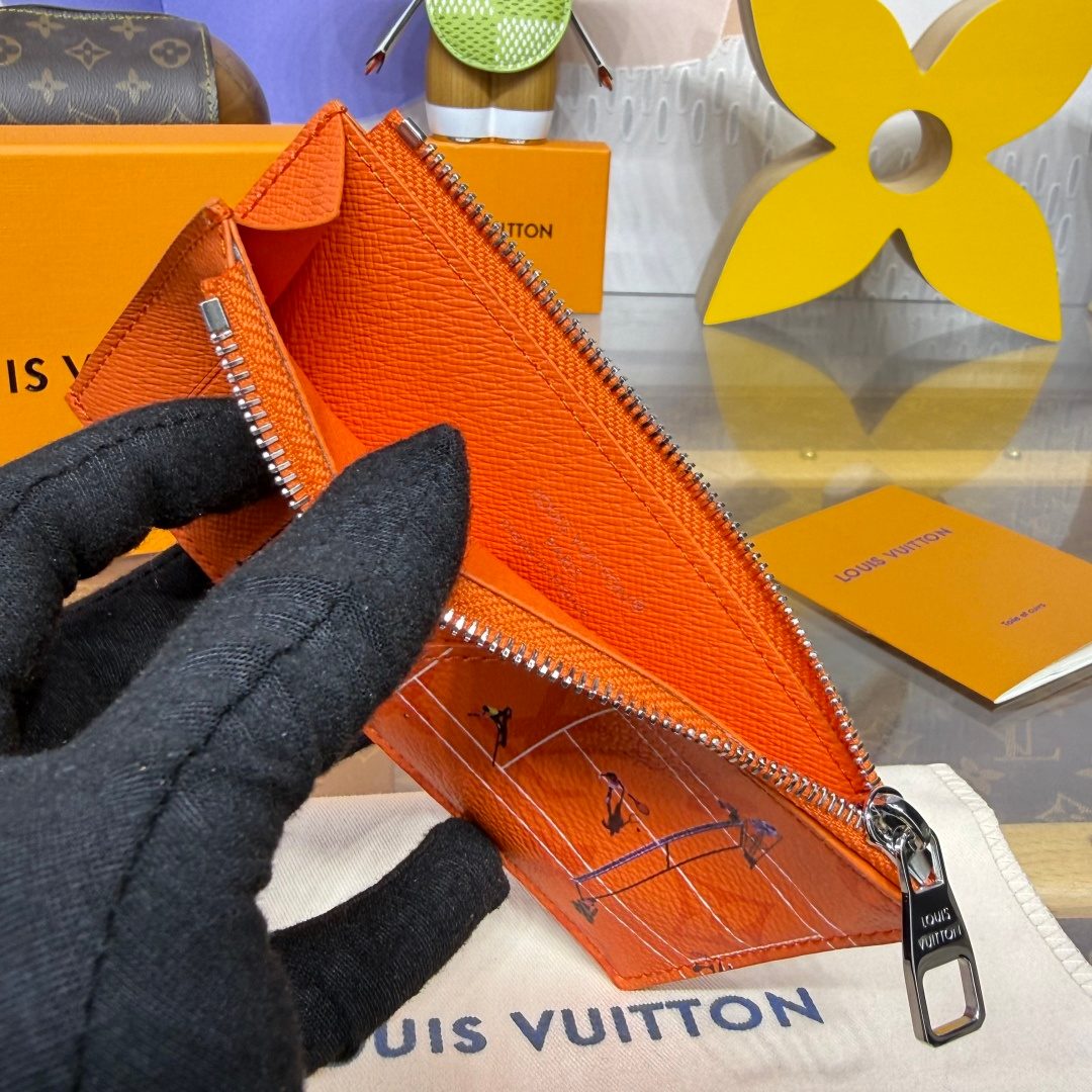 Louis Vuitton Epi Leather Zippy Wallet