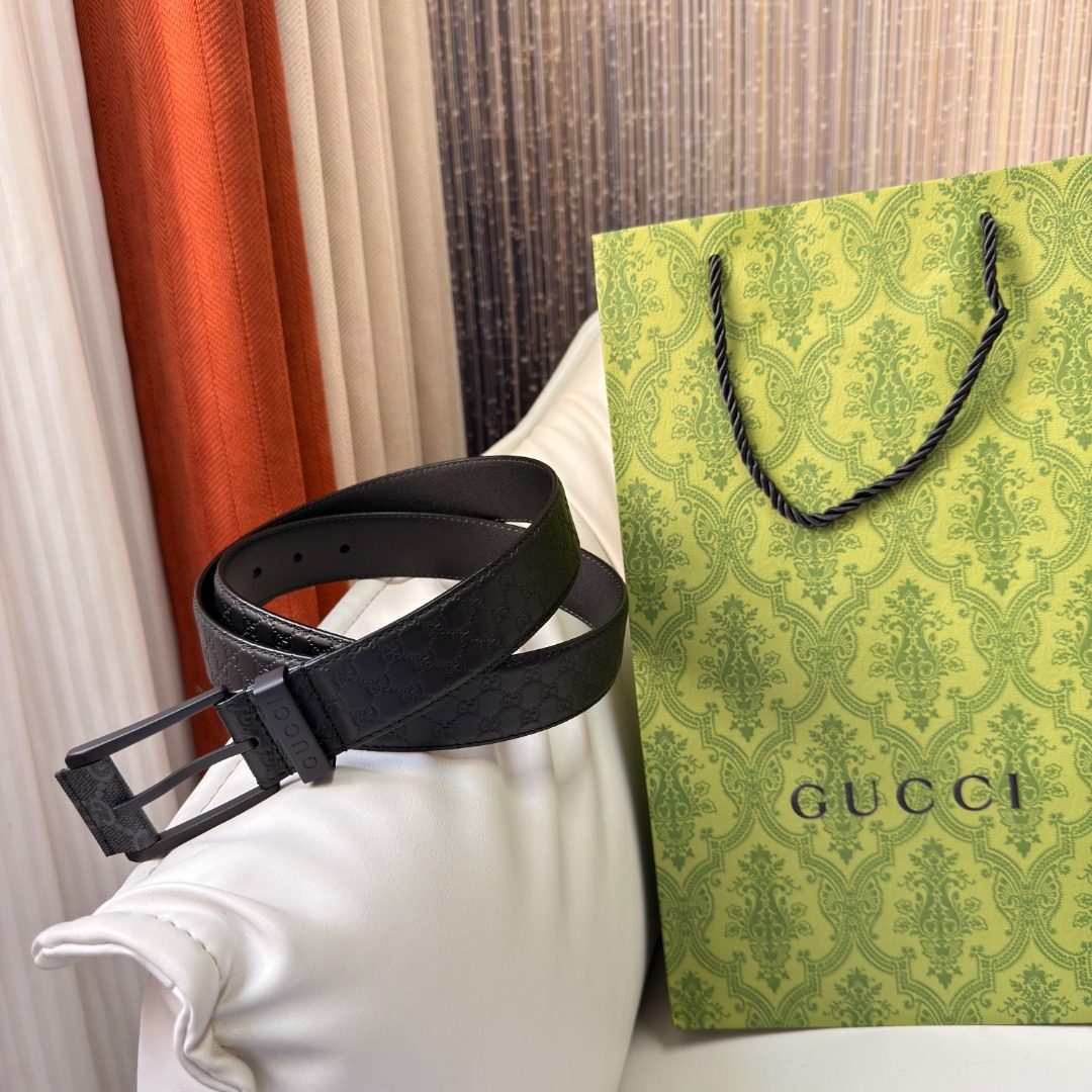 Gucci GG Embossed Leather Belt Black