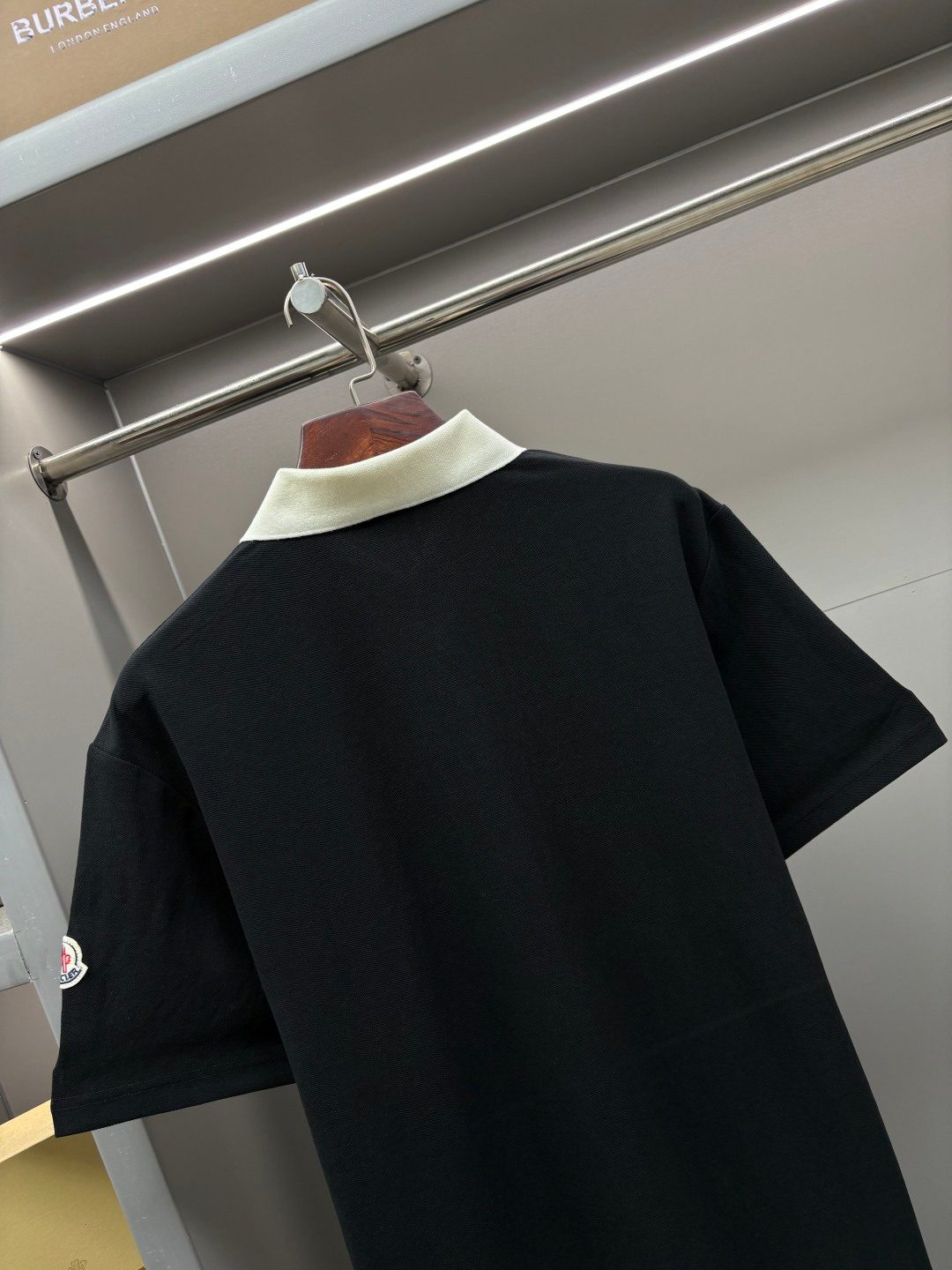 Burberry Polo Shirt with Contrasting Collar