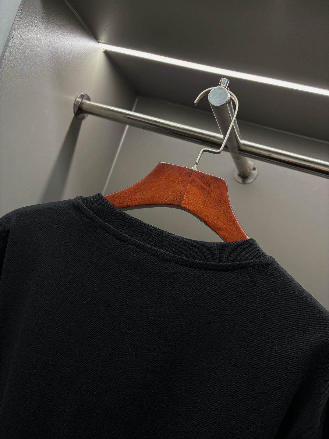 Burberry Equestrian Crest T-Shirt