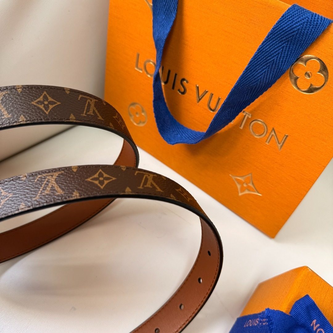 Louis Vuitton Monogram Canvas Belt
