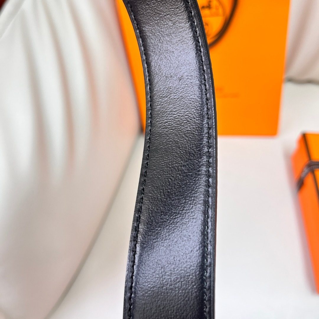 Hermès Constance H Reversible Leather Belt