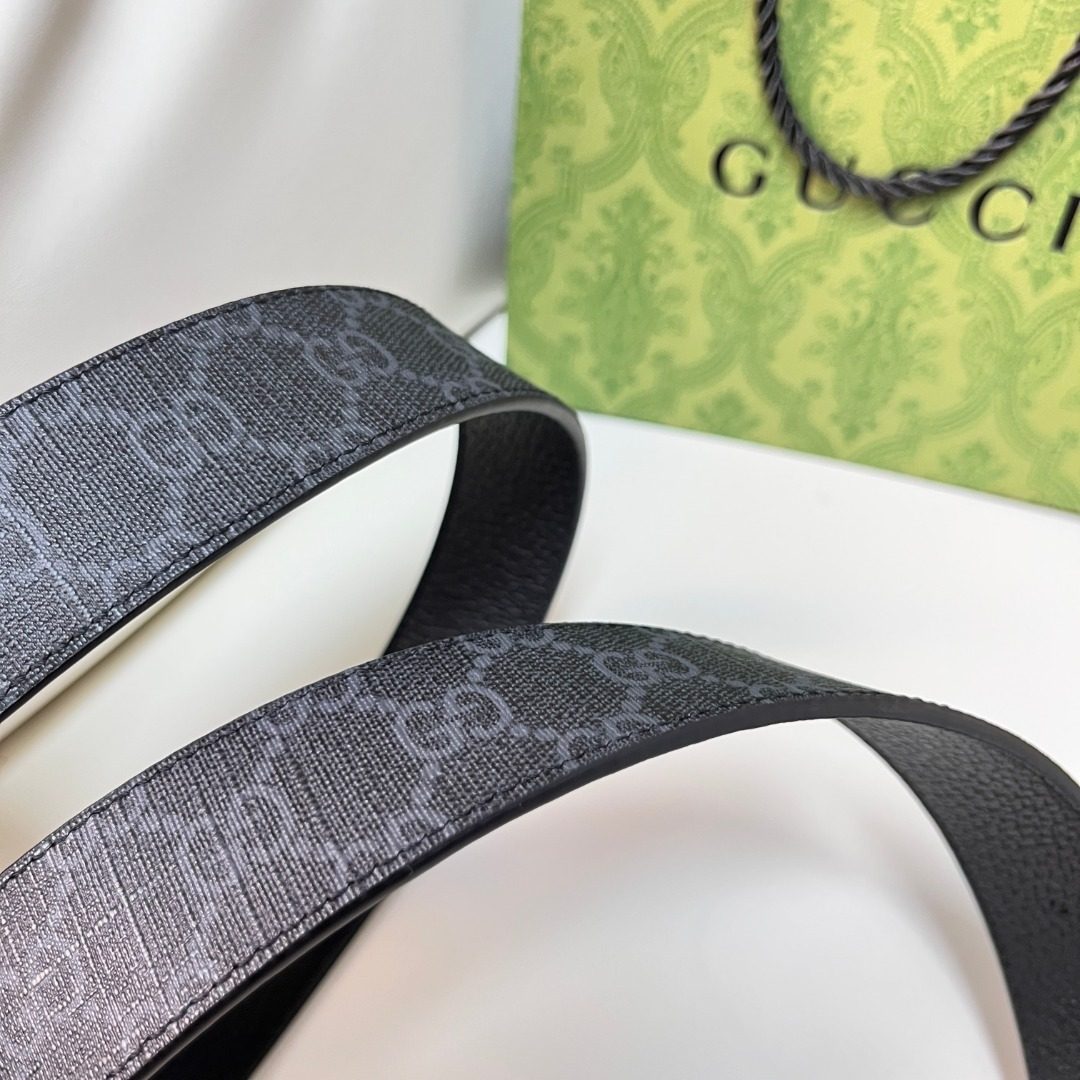 Gucci GG Canvas Monogram Leather Belt