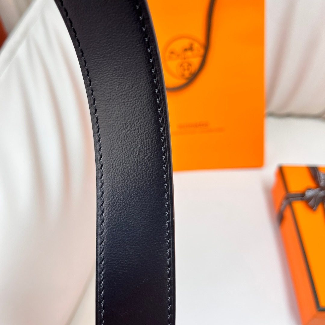 Hermès Reversible Leather Belt with Gold Buckle