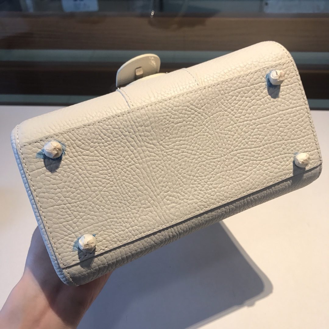 Delvaux Brillant Leather Shoulder Bag