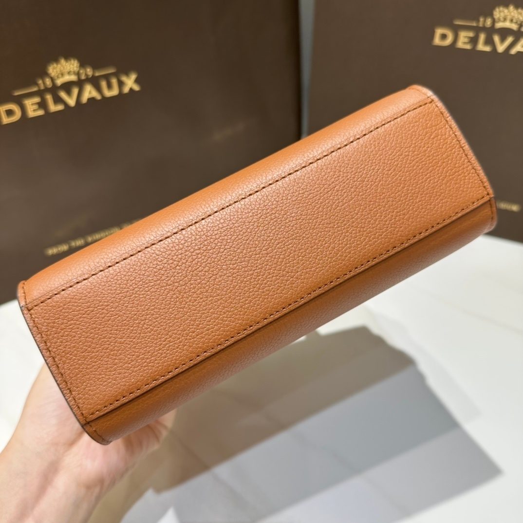 Delvaux Tempete Crush
