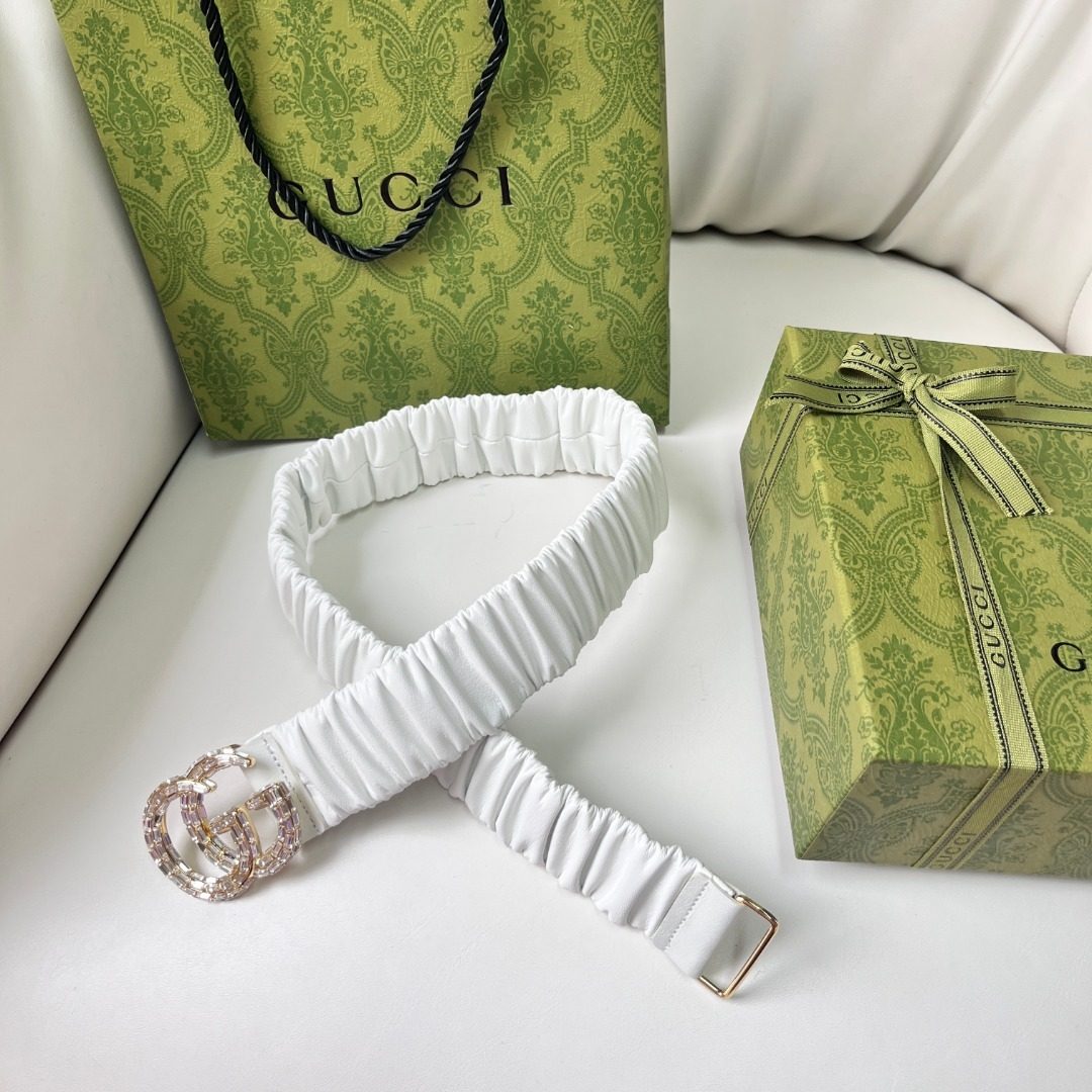 Gucci GG Marmont Ruched Leather Belt