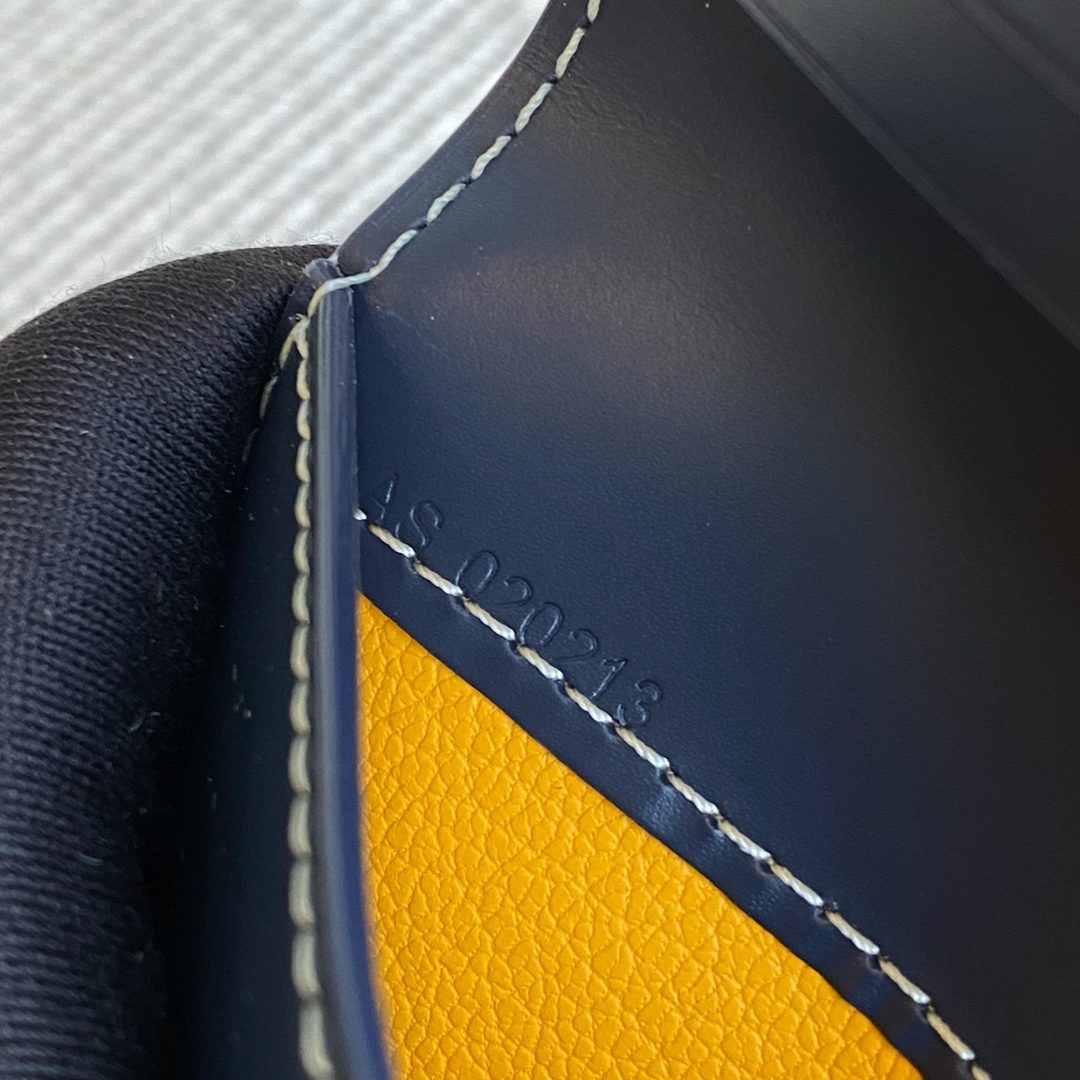Goyard Bifold Wallet Navy Blue Leather