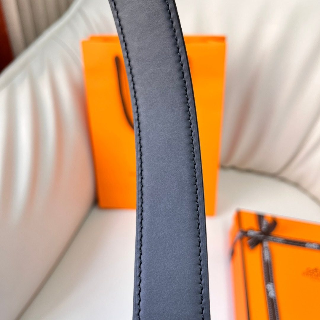 Hermès H Buckle Reversible Leather Belt