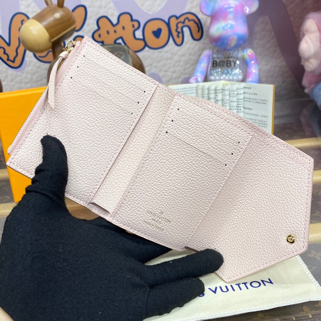 Louis Vuitton Capucines Wallet Pink