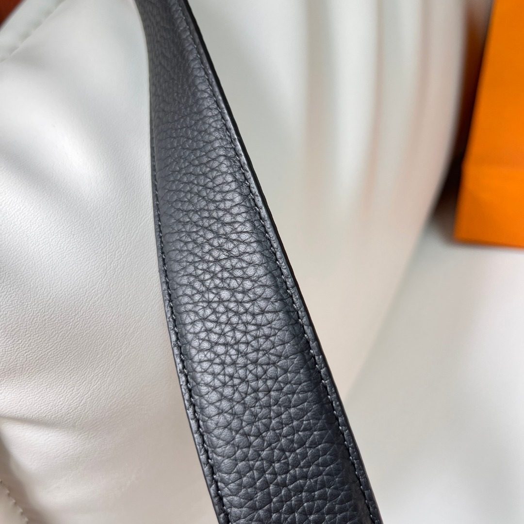 Louis Vuitton Monogram Leather Belt