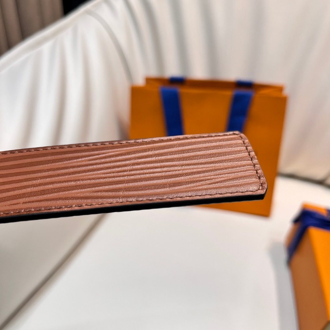 Louis Vuitton Monogram Leather Belt