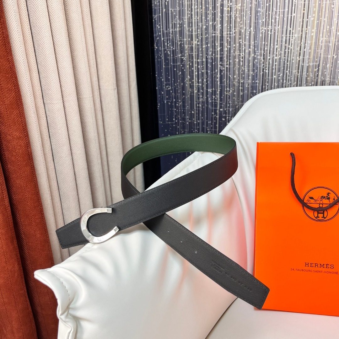 Hermès Reversible Leather Belt with H Buckle