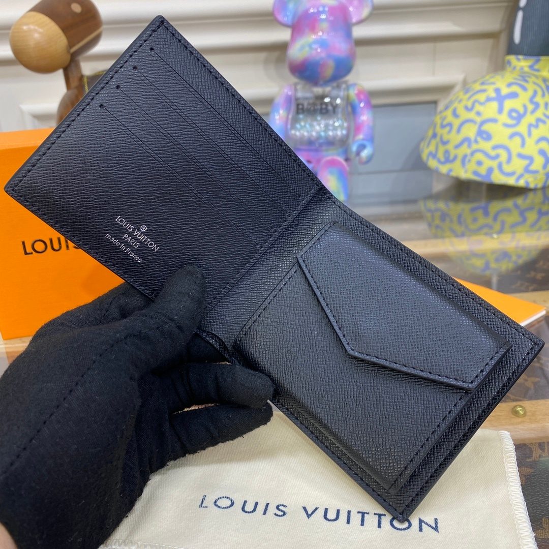 Louis Vuitton Taiga Leather Bifold Wallet