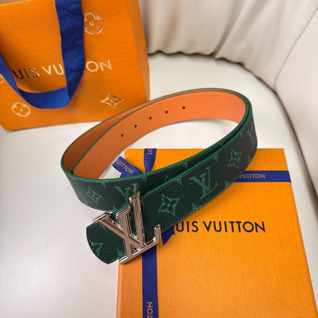 Louis Vuitton Damier Leather Belt with LV Buckle
