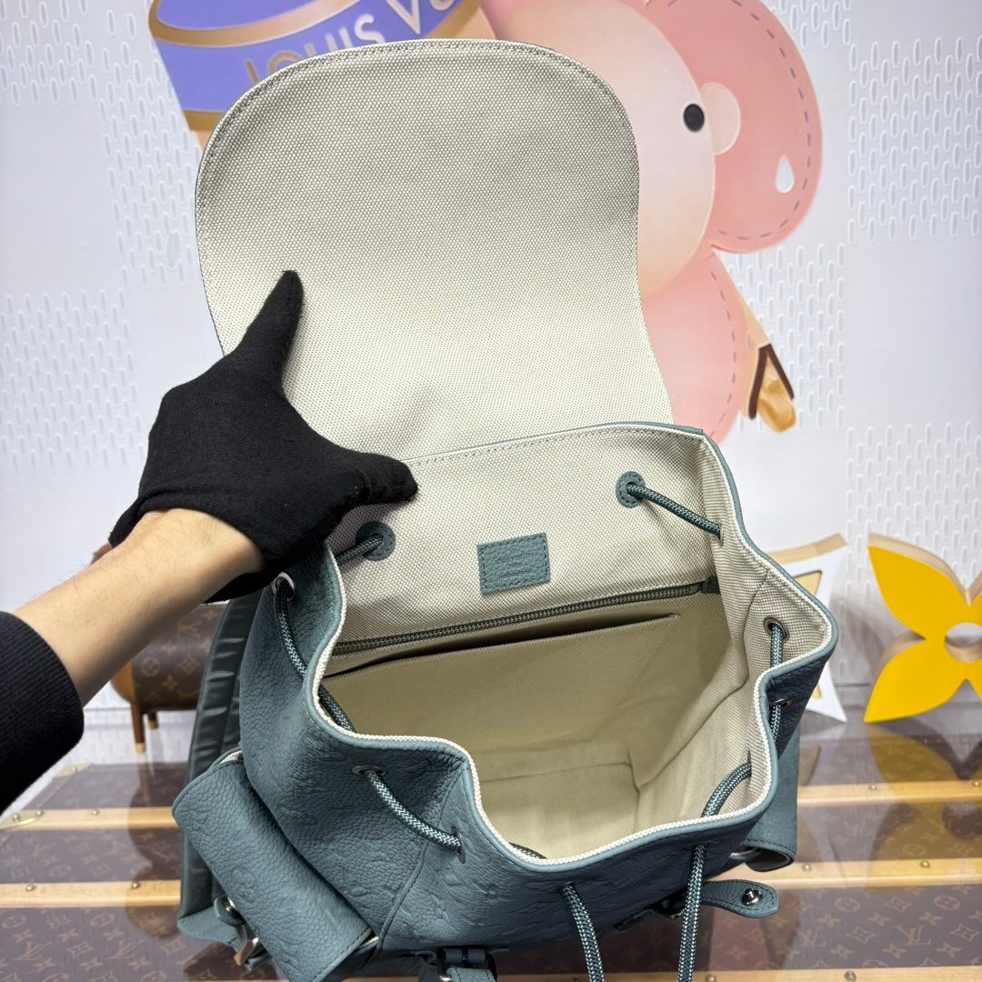 Louis Vuitton Nile Leather Bucket Bag