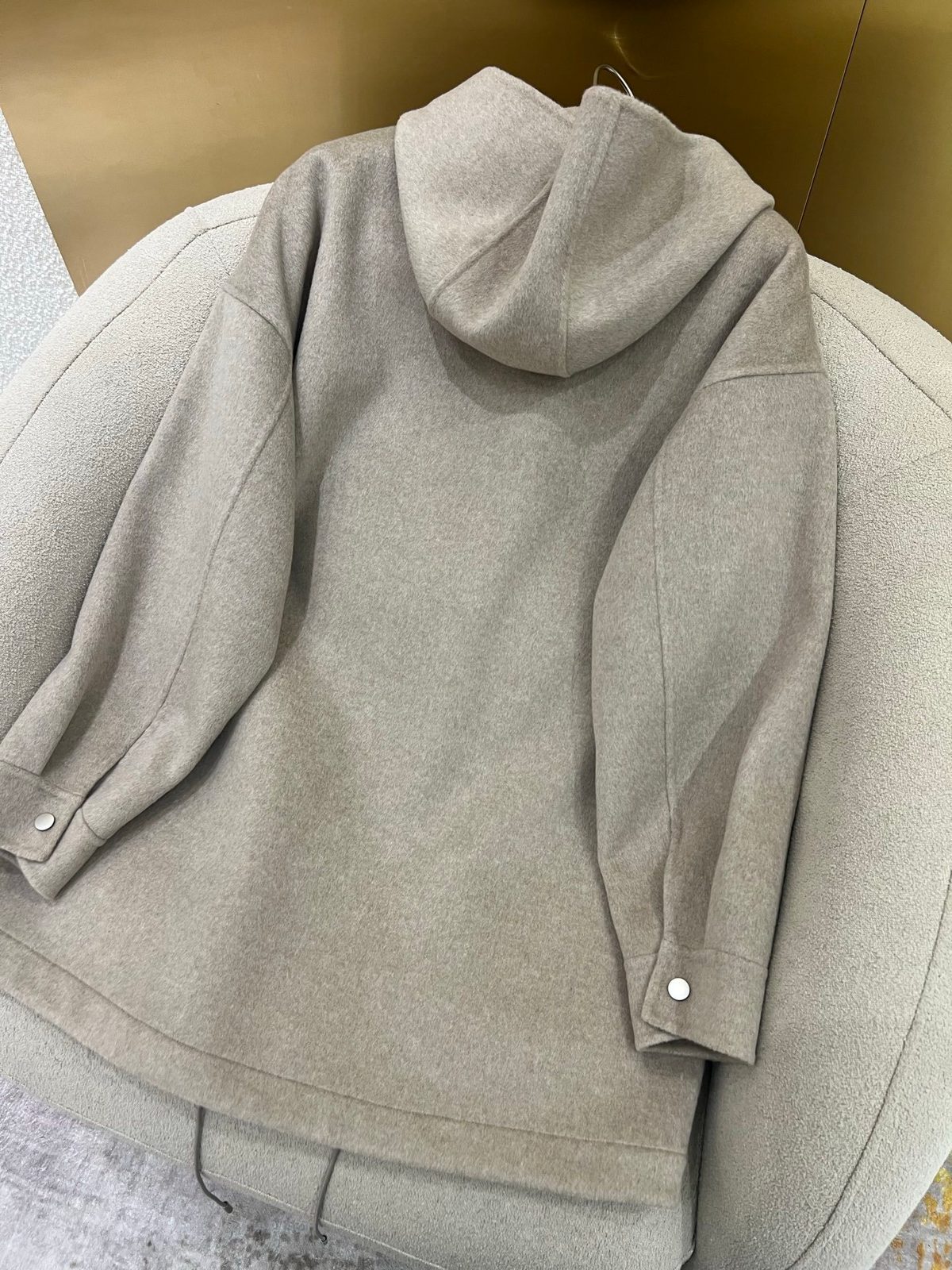 Luxury Wool Hooded Jacket with Quilted Pocket