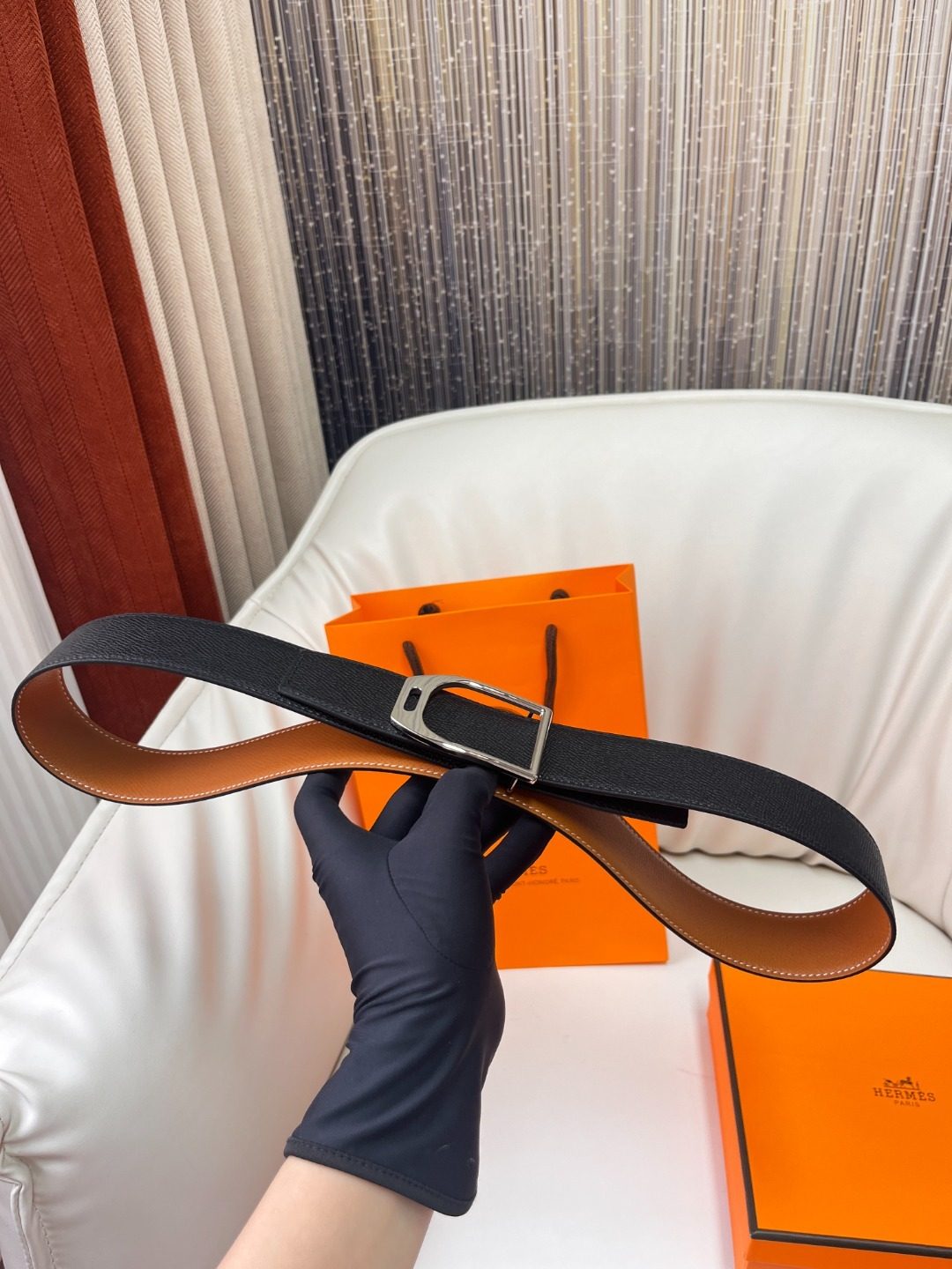 Hermès Reversible Black and Tan Leather Belt