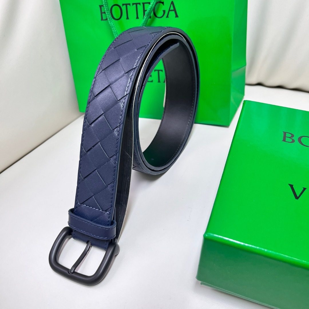 Bottega Veneta Intrecciato Leather Belt Navy