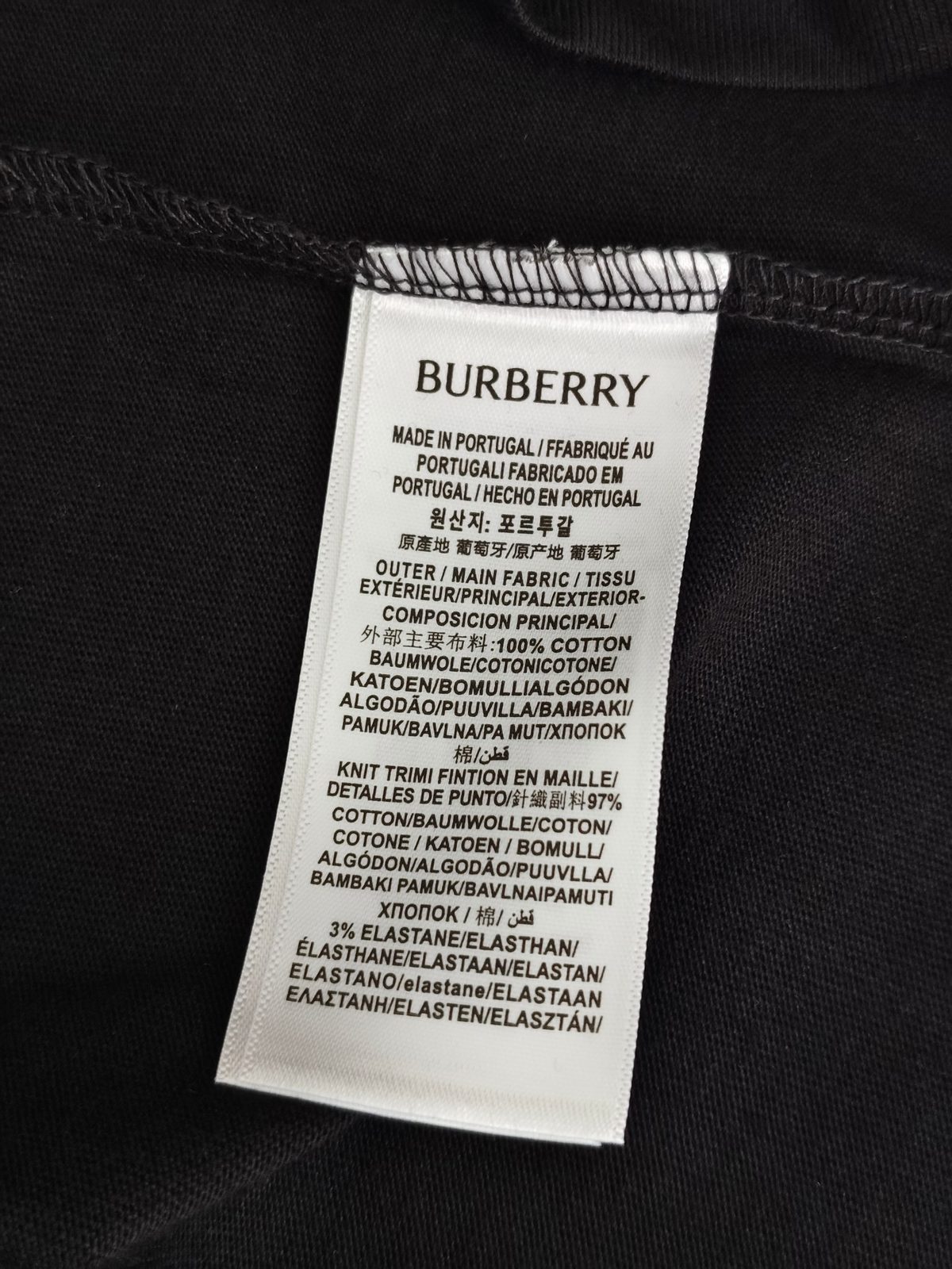 Burberry Men's Graphic Print T-Shirt Black