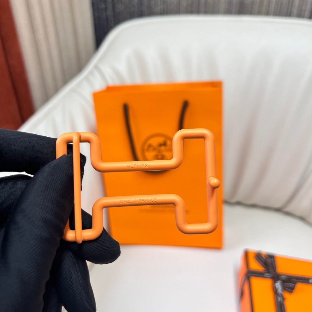 Hermès Reversible Leather Belt