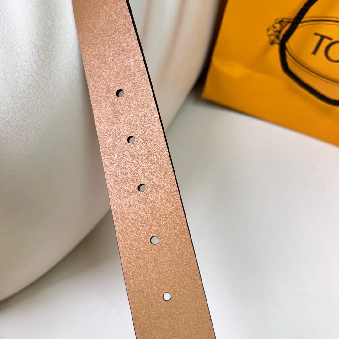 Tod's Reversible Leather Belt