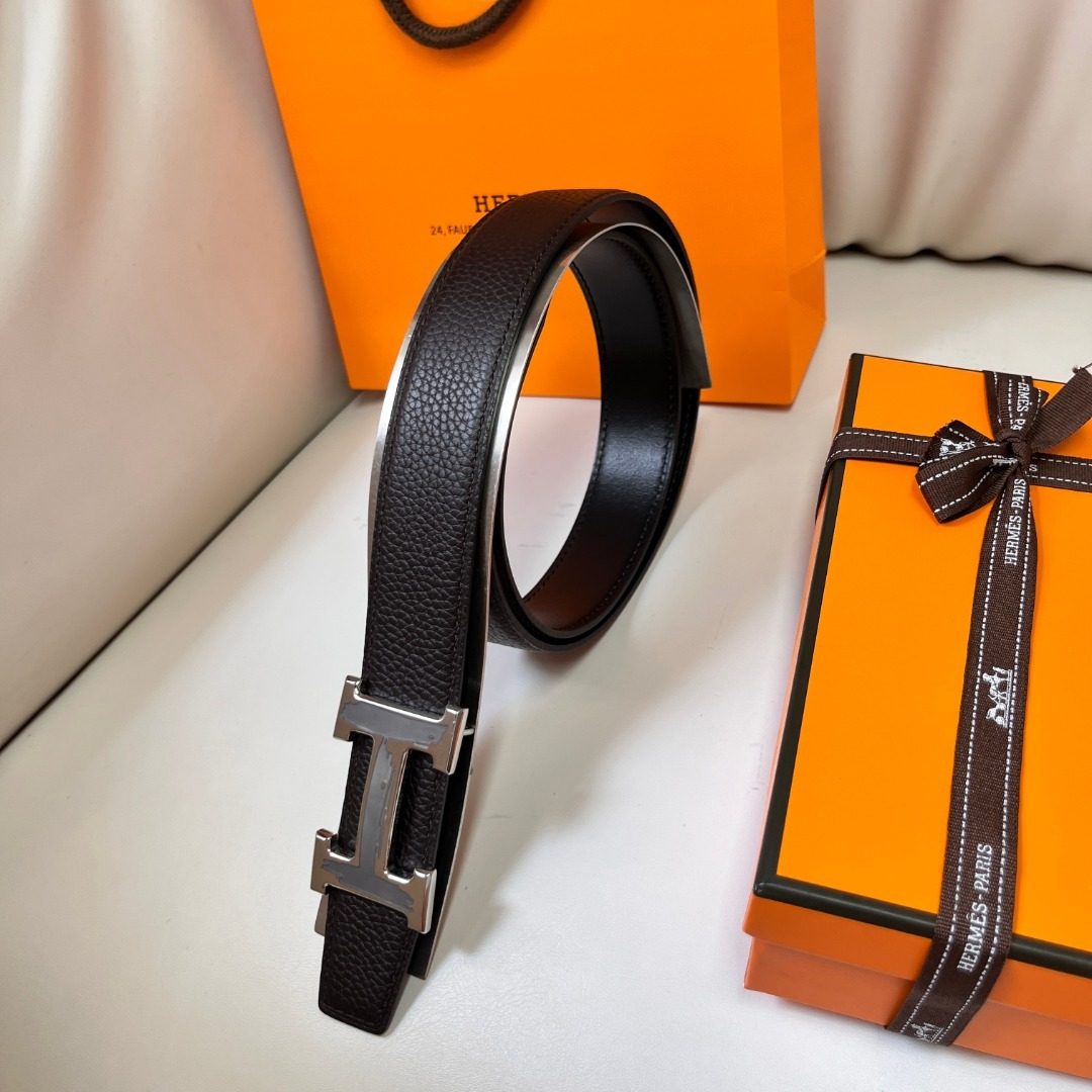Hermès H Buckle Reversible Leather Belt