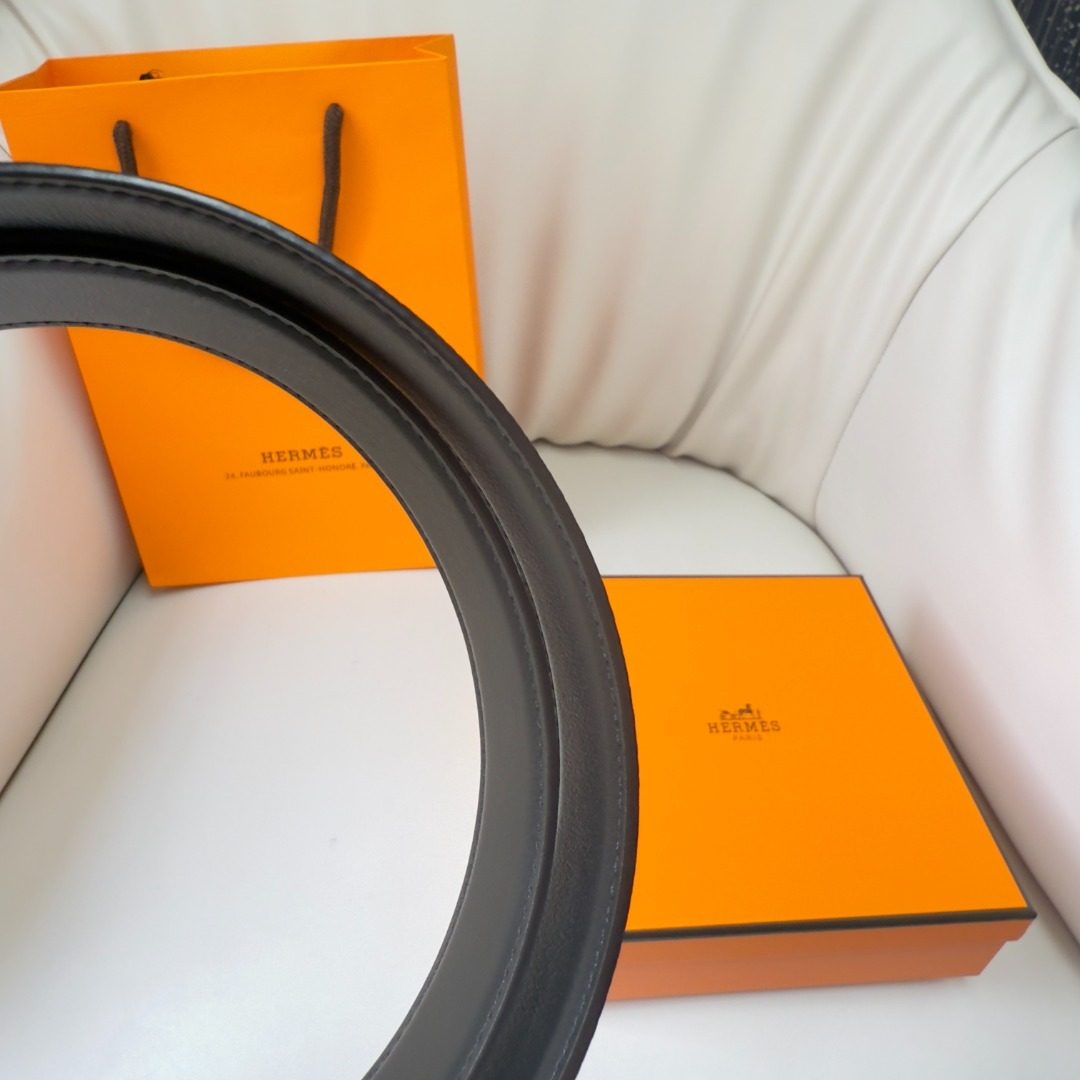 Hermès Reversible Leather Belt with Gold Buckle