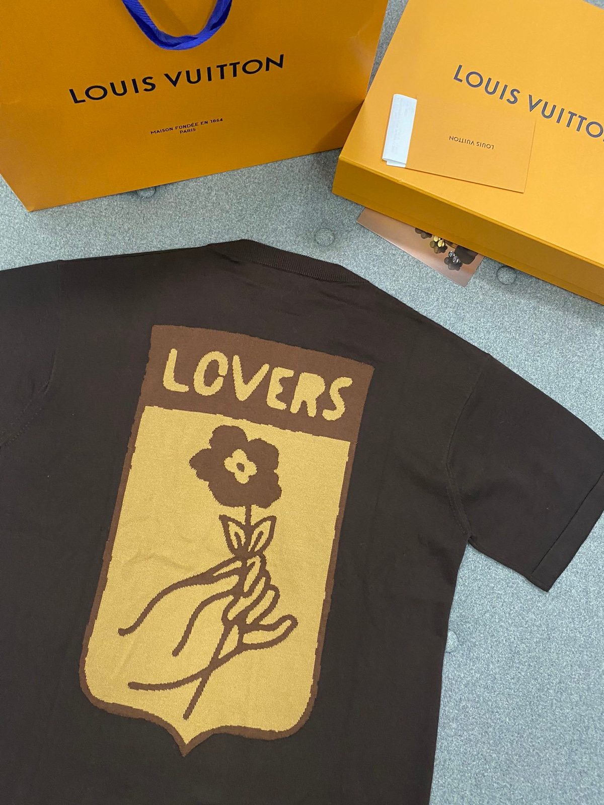 Lovers Graphic Print T-Shirt Black