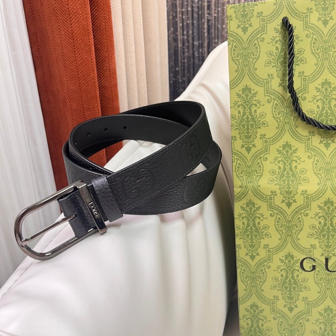 Gucci GG Embossed Black Leather Belt