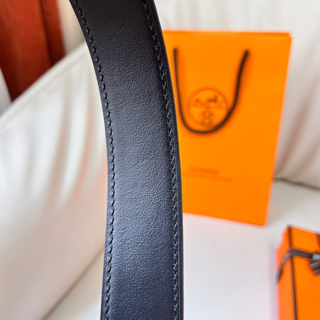 Hermès Leather Reversible Belt