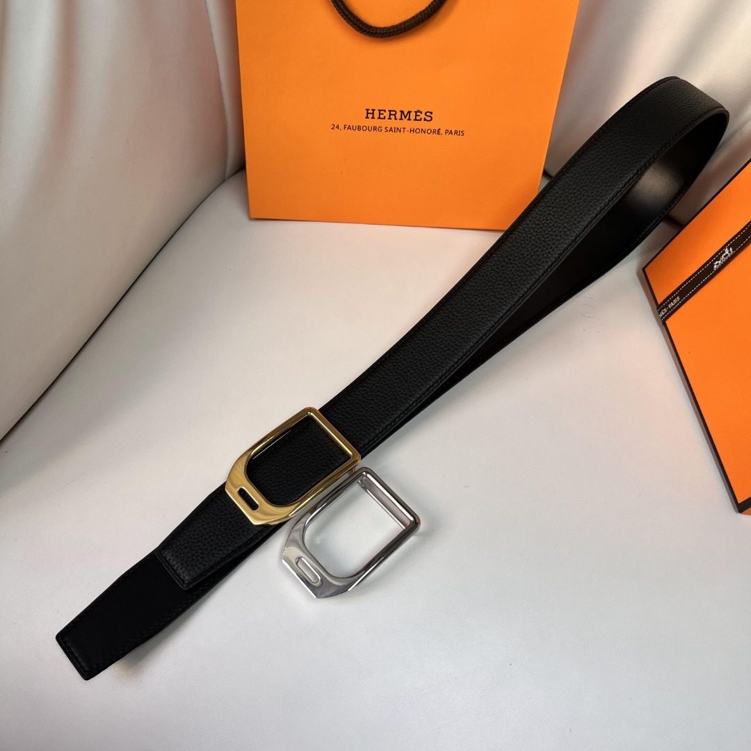 Hermès Black Leather Belt with Gold Buckle