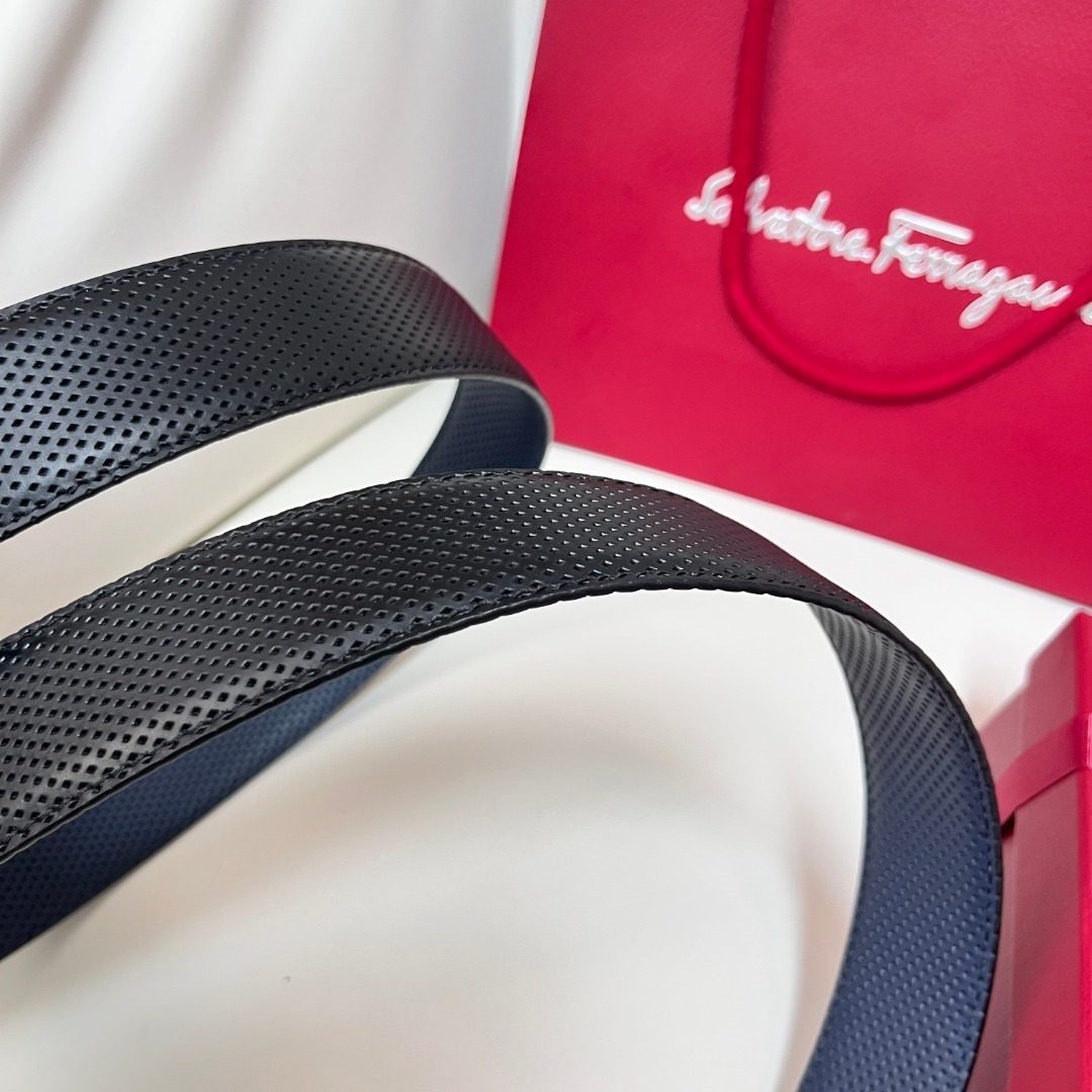 Salvatore Ferragamo Gancini Leather Belt