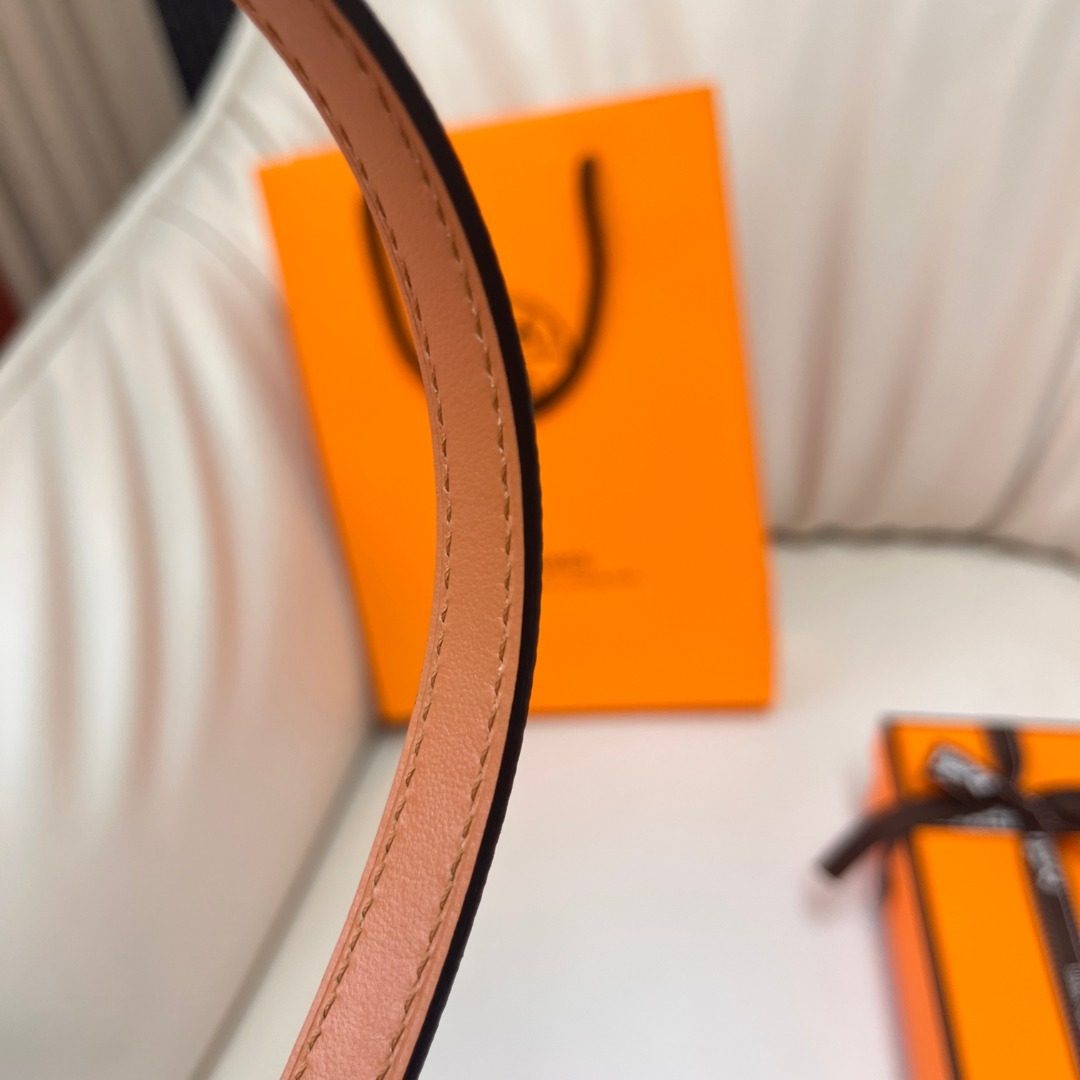 Hermès Reversible Leather Belt with H Buckle