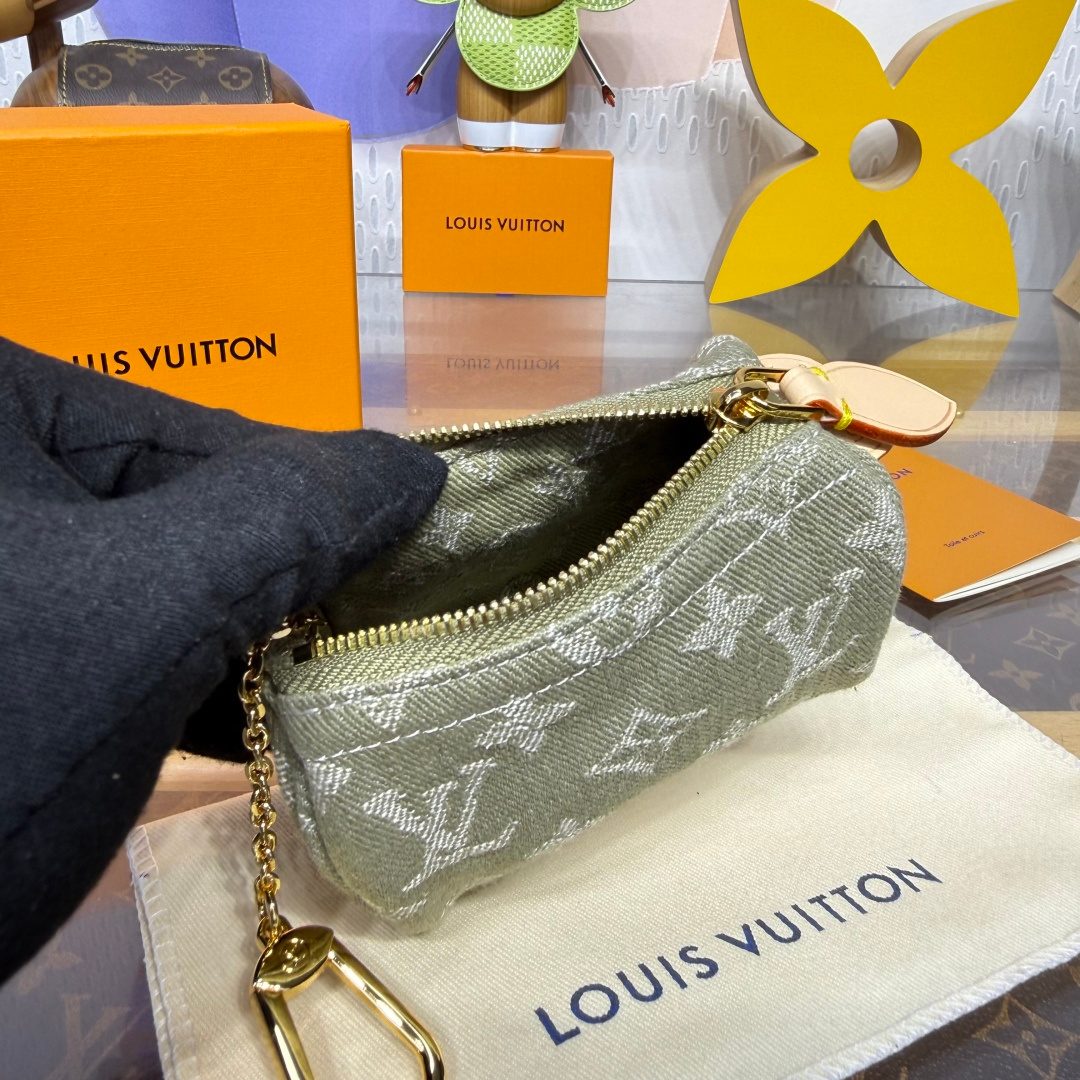 Louis Vuitton Damier Azur Pochette Keychain