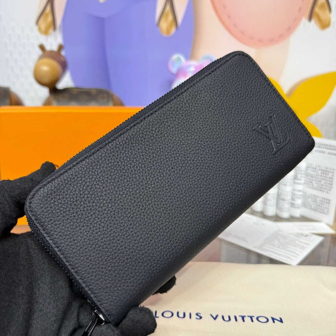 Louis Vuitton Zippy Wallet Black Leather