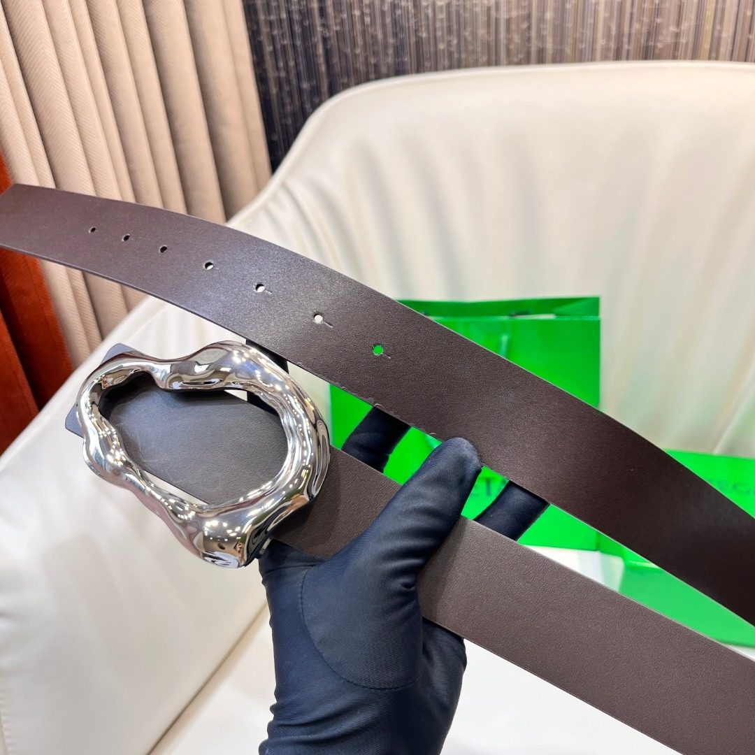 Designer Leather Belt with Silver Hardware